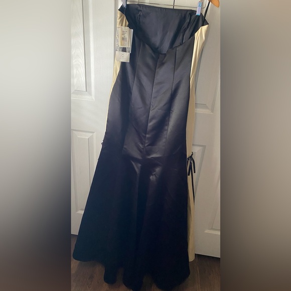 🆕 Dead Stock! VTG SCOTT McCLINTOCK Black and Champagne Strapless Ball Gown 12 - Picture 2 of 14